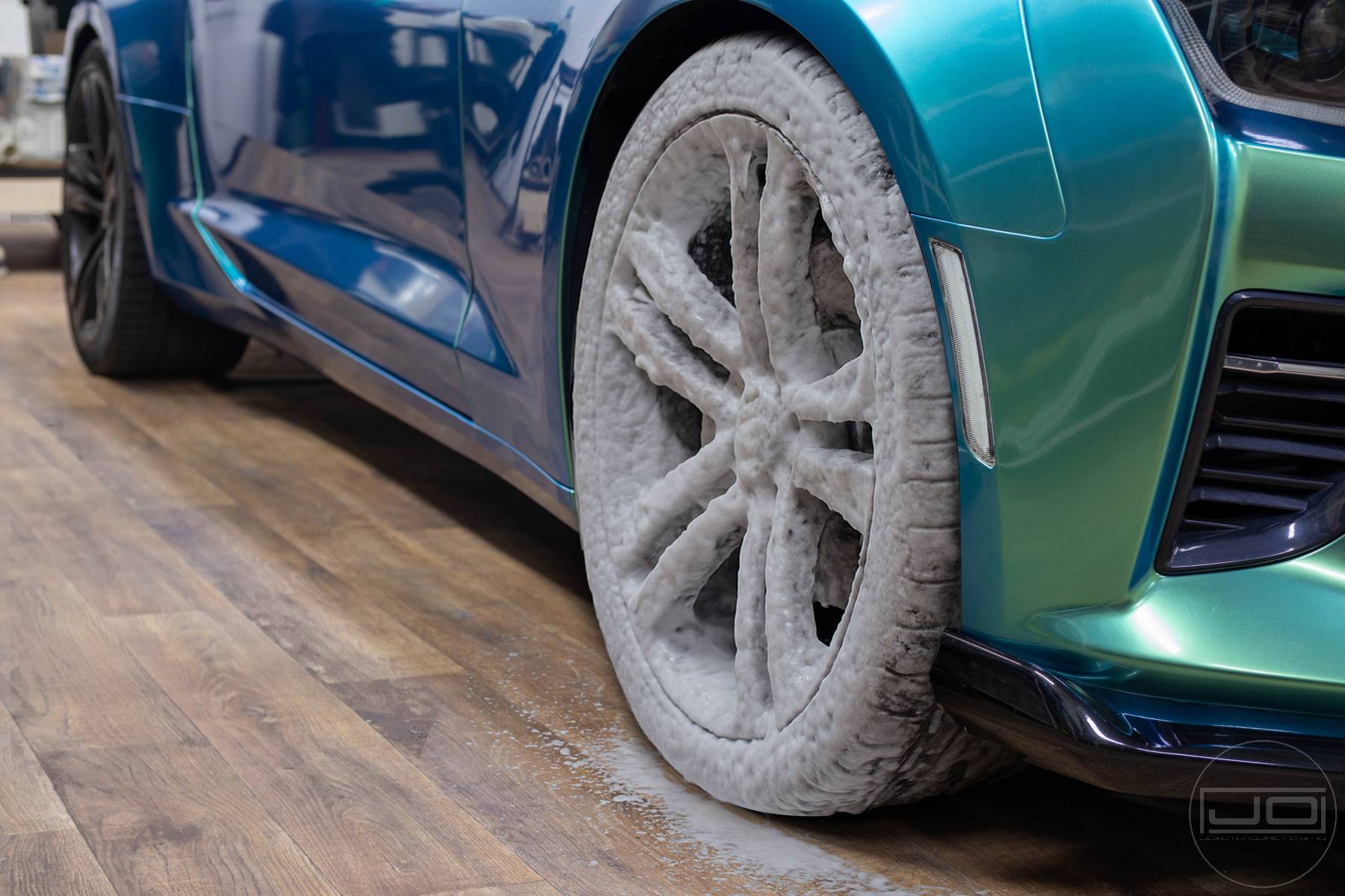 felni tisztítás aktív habbal 1. illusztráció