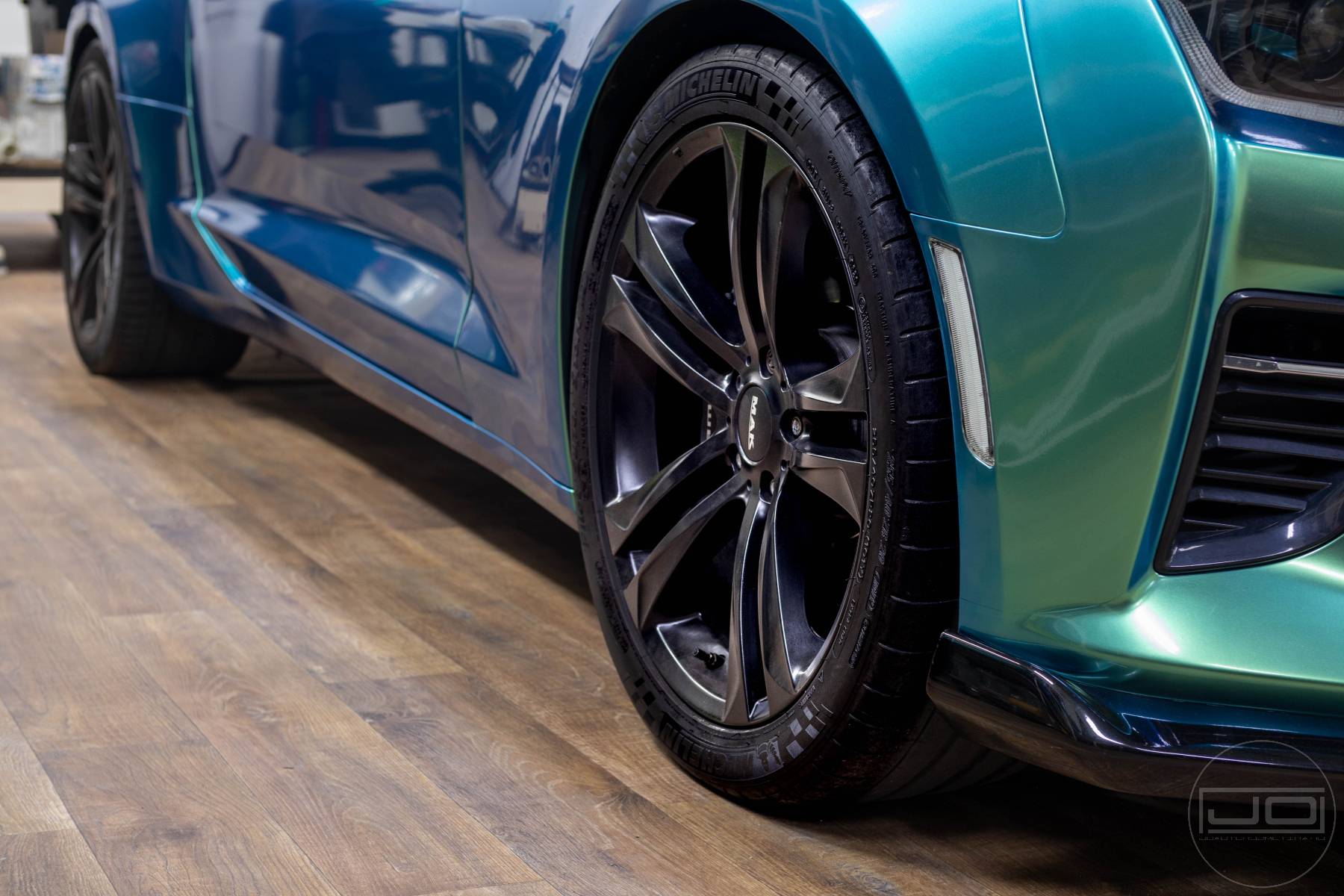 felni tisztítás és gumi ápolás után 1. illusztráció