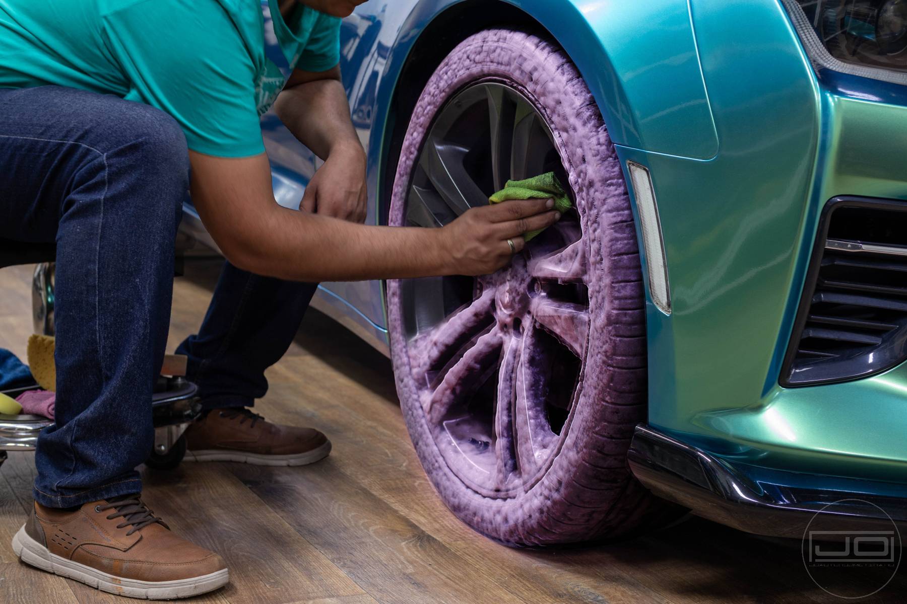 felni tisztítás mikroszálas kendővel 1. illusztráció