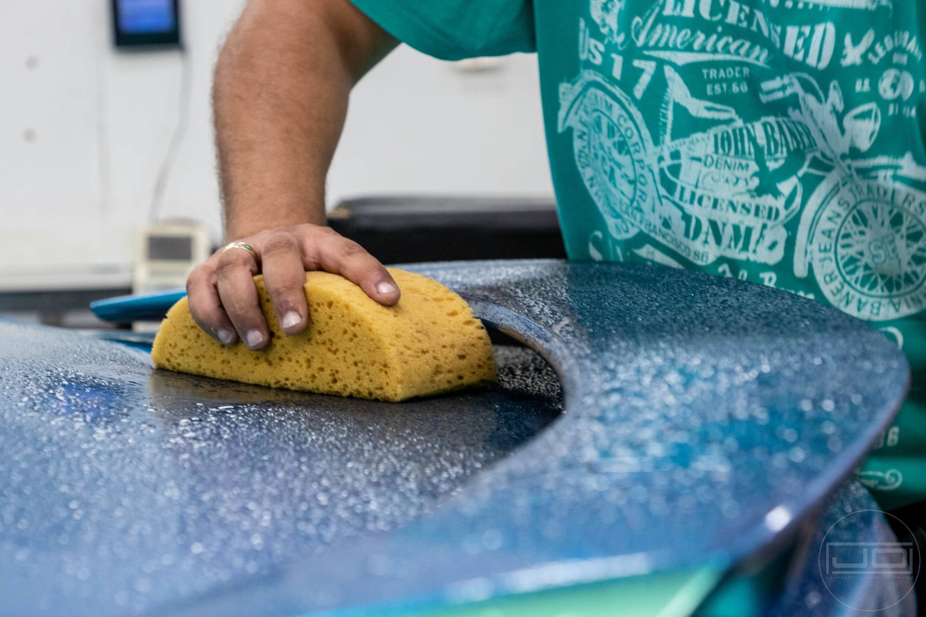 kézi autómosó nano aktív habos áztatással csomagtérajtón: 1. bemutató kép kézi autómosó nano aktív habos áztatással csomagtérajtón 1. illusztráció