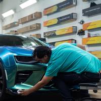 Illusztráció: Műanyag ápolás a tartós szépségért - autó műanyag felújítás